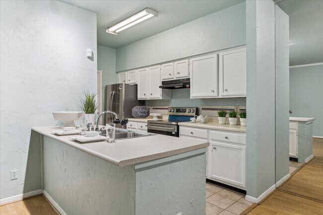 Building Photo - 7326 Regency Square Ct