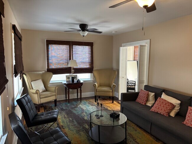 Foto del edificio - 926 SW 2nd St