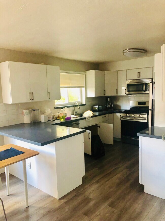 Foto del edificio - 1423 11th St
