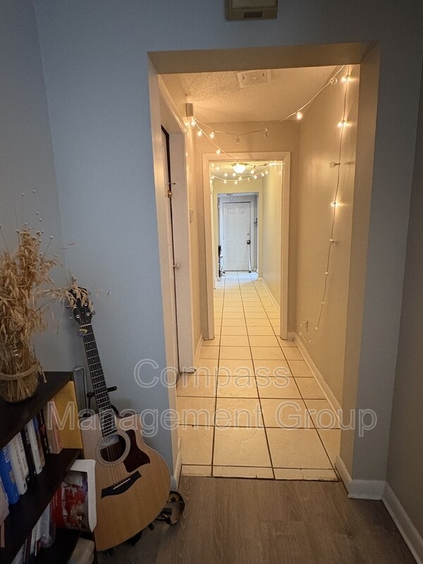 Building Photo - 1619 Washington Ave