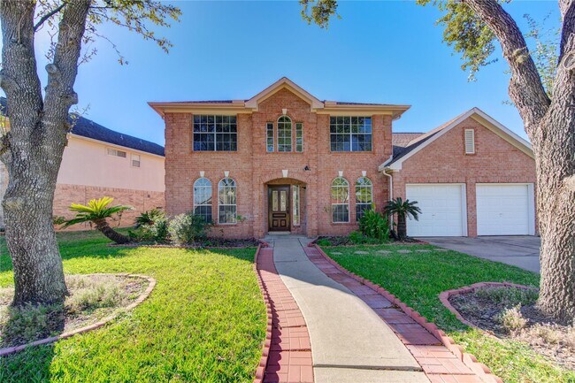 Foto del edificio - 14715 Mission Hills Dr