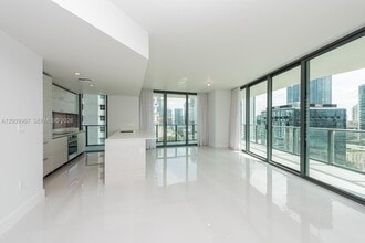 Building Photo - 1300 S Miami Ave