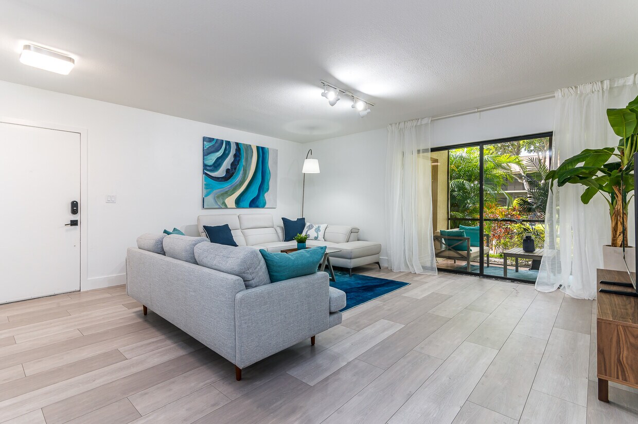 Sala de estar - 261 Deer Creek Blvd