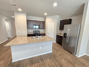 Building Photo - 12909 Brahmin Dr