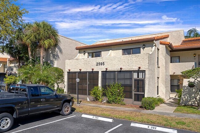 Building Photo - 2595 Cyprus Dr