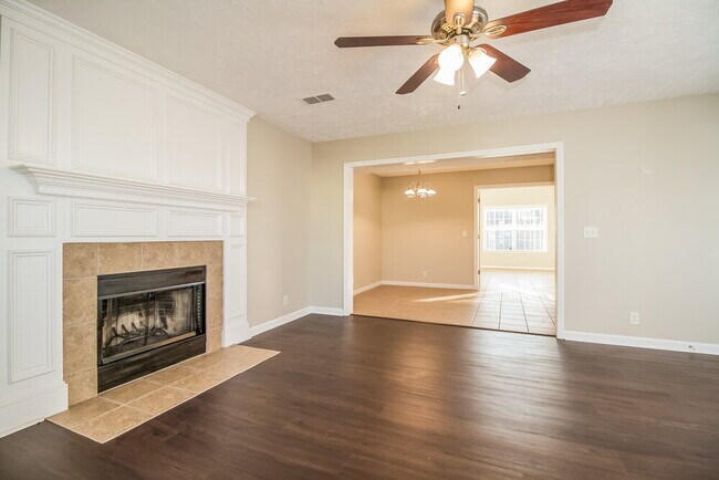 Building Photo - 2923 Bray Ct