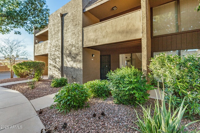 Building Photo - 886 W Galveston St