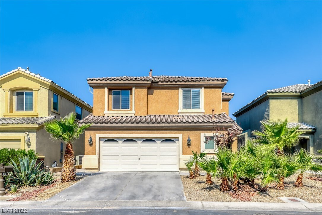 Foto principal - 518 Newberry Springs Dr