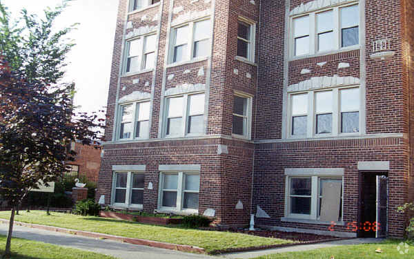 Primary Photo - Portage Court Condos