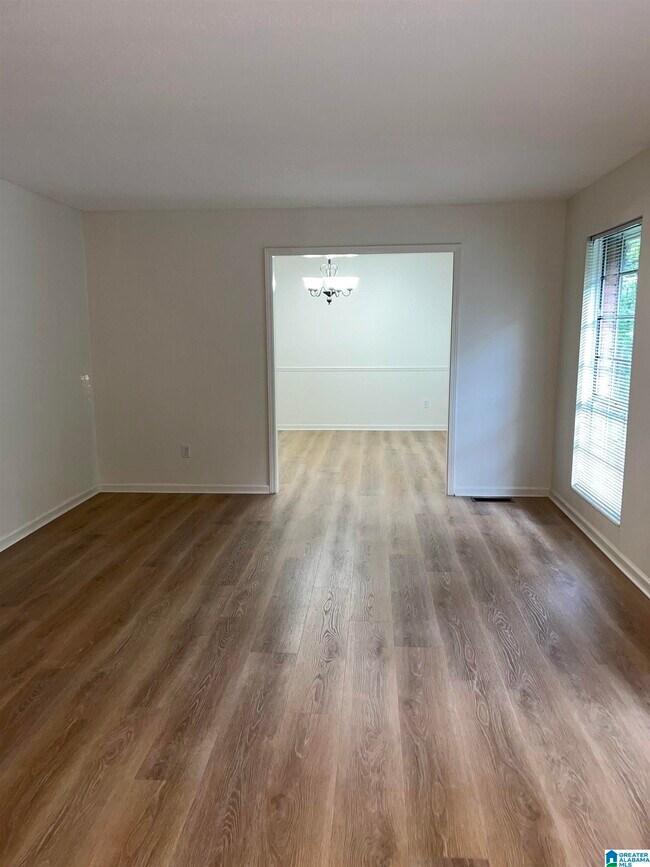 Foto del edificio - 81 Brookview Ln