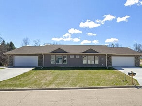 Building Photo - 1209 Salem Dr