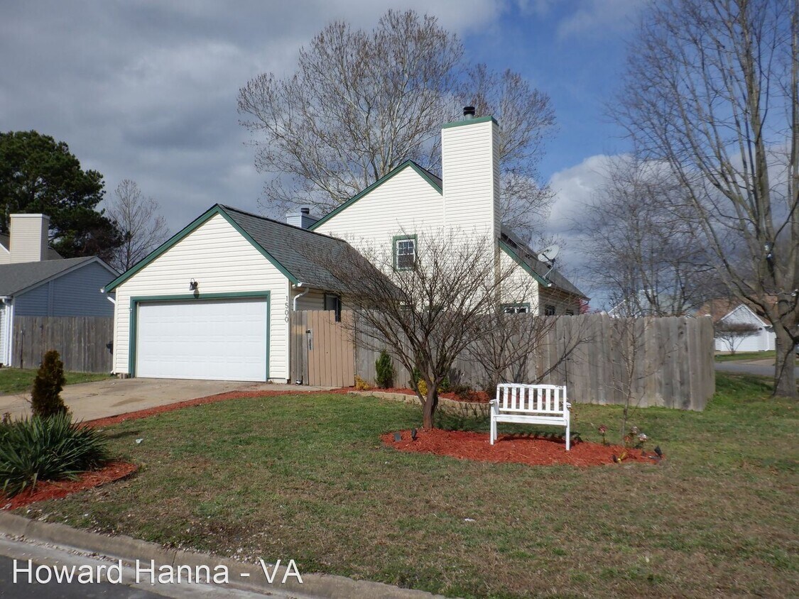 Primary Photo - 3 br, 2 bath House - 1500 Newport Circle