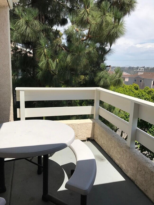 Foto del edificio - 7044 Camino Degrazia