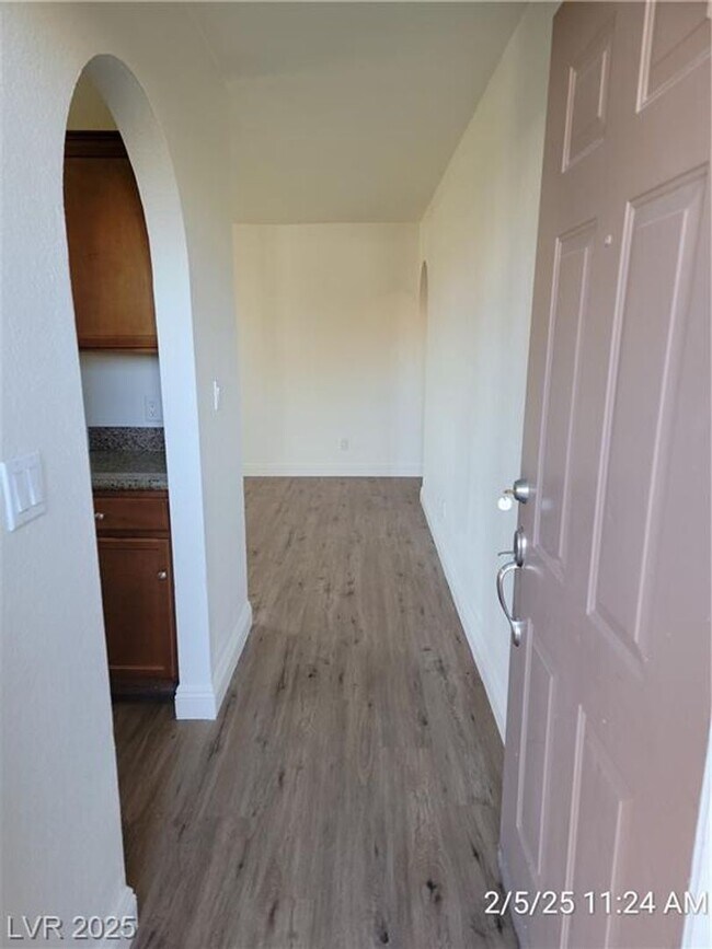 Foto del edificio - Charming 1st Floor Condo