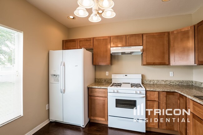 Building Photo - 11103 Newbridge Dr