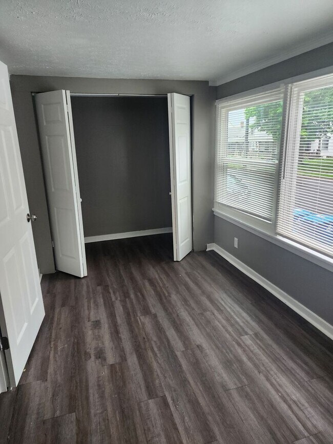 Foto del edificio - Newly updated duplex