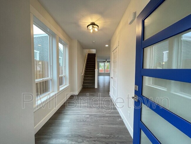 Foto del edificio - 4683 SE Sunset Ave