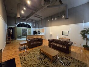 Building Photo - 315 Main St Building Photo - 315 Main St