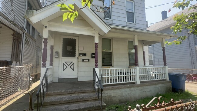 Building Photo - 128 Spring St