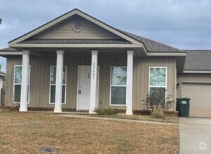 Building Photo - 33087 Stables Dr