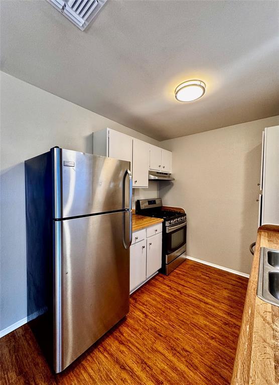 Foto del edificio - 744 Wales Way