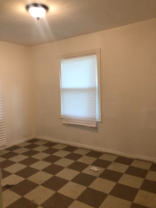 Building Photo - 2521 Argonne Cir