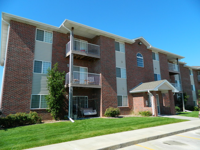 Midland Heights Apartments Apartments - Papillion, NE | Apartments.com