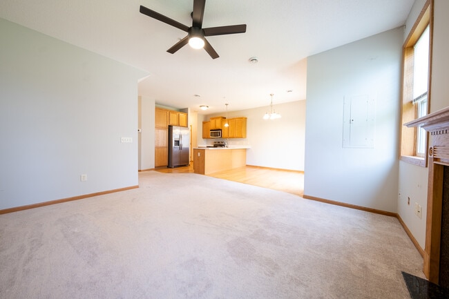 Building Photo - 15241 Spring Brook Terrace