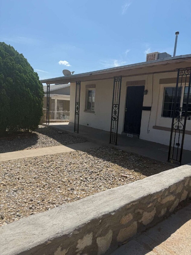 Primary Photo - 3312 Harrison Ave