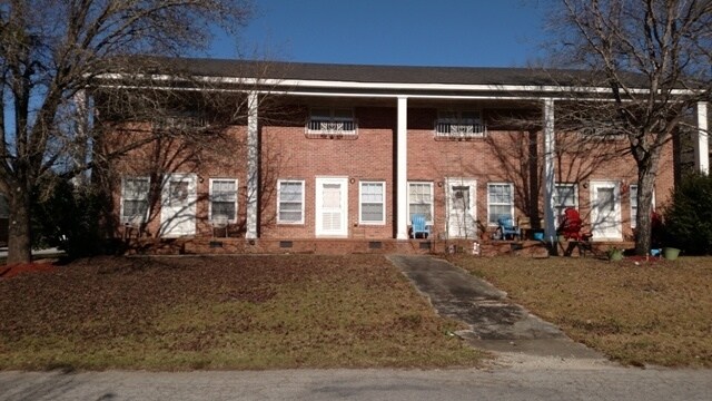 Primary Photo - 97 Subertown Rd