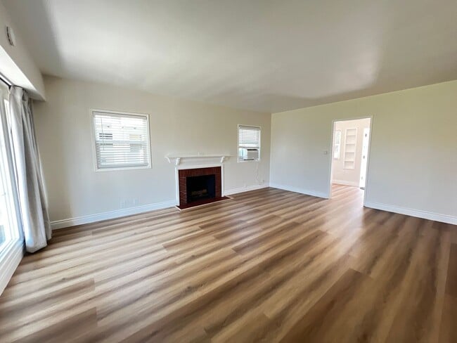 Building Photo - 314 N 19th St