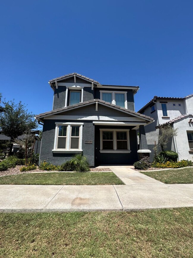 Foto del edificio - 3 BEDROOM IN CHANDLER