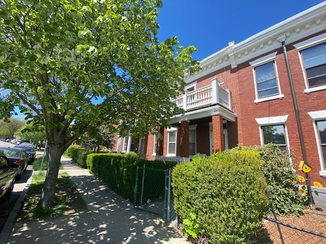 Building Photo - 1733 Commonwealth Ave