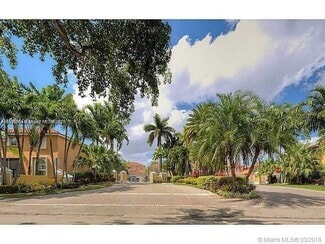 Building Photo - 1734 Royal Palm Way