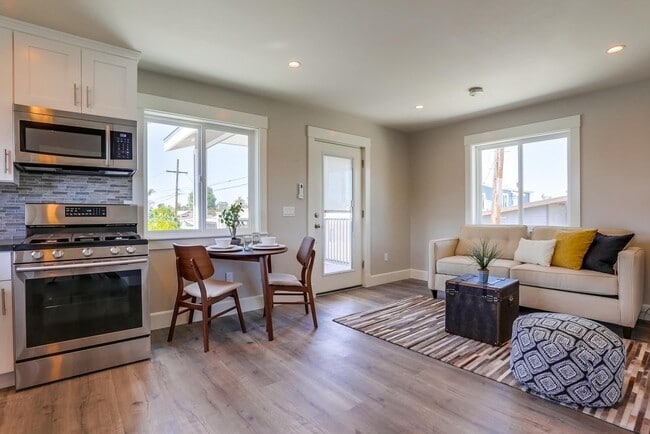 Building Photo - 4853 33rd St