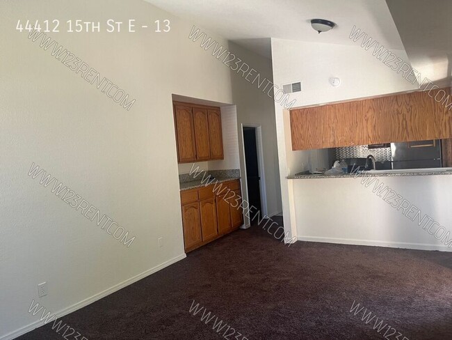Building Photo - 44412 15th St E