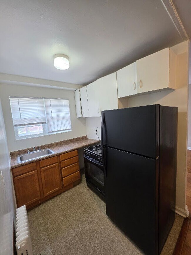 Foto del edificio - 136 Kenilworth Avenue Northeast