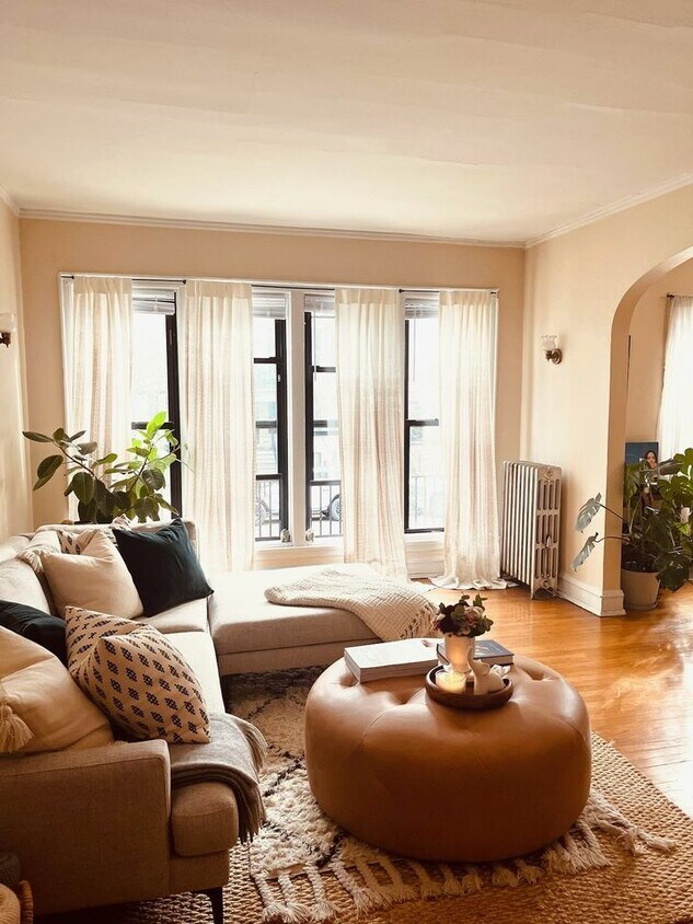 Foto principal - 1250 W Addison St