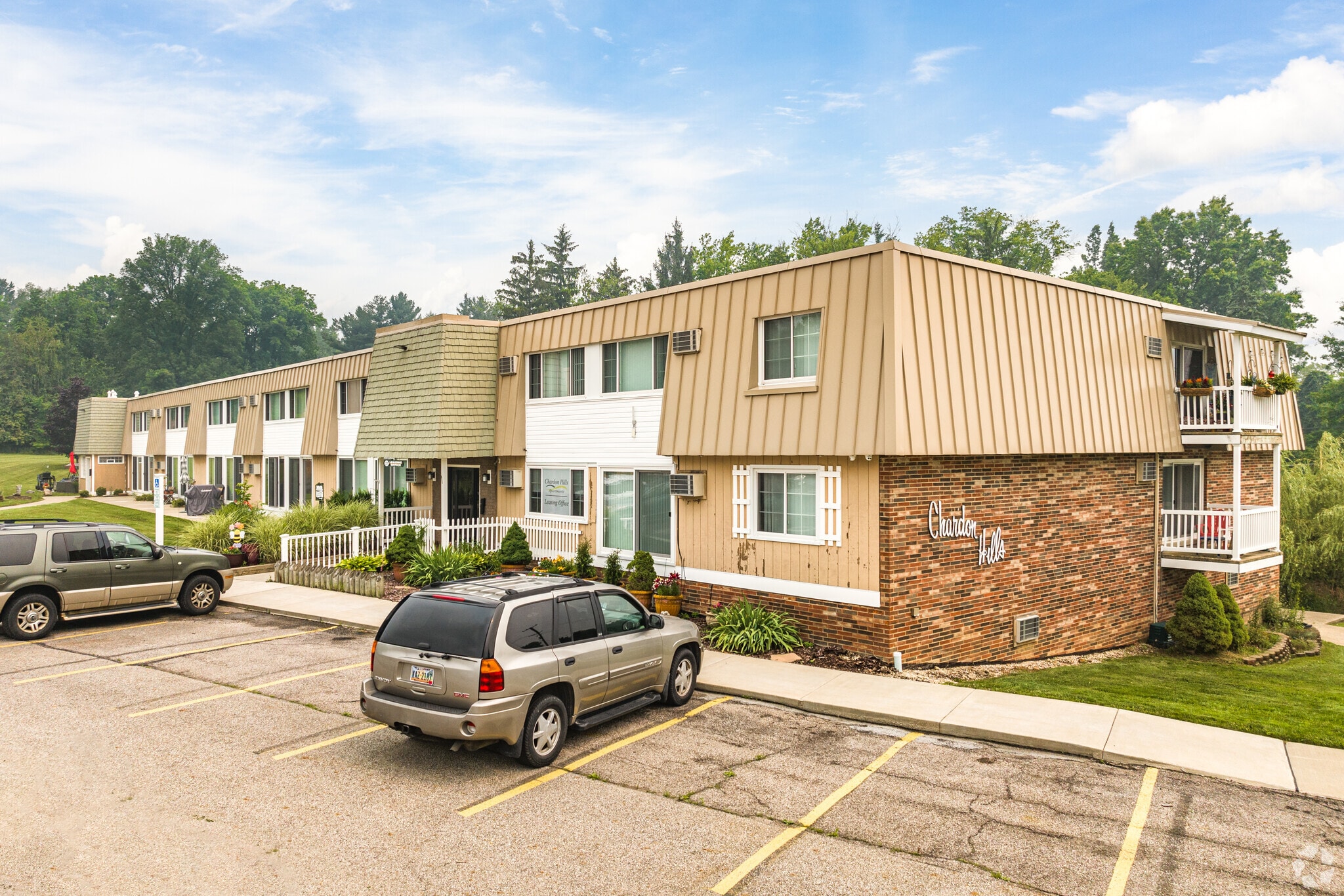 Chardon Hills – photo 1 of 16