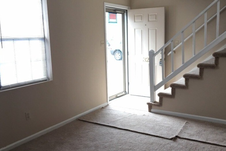 32 Cape Charles Square, Lynchburg, VA 24502 Townhouse for Rent in Lynchburg, VA