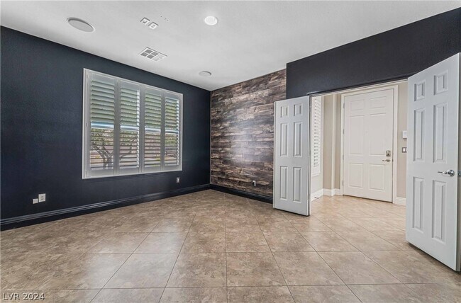 Building Photo - 2821 White Peaks Ave