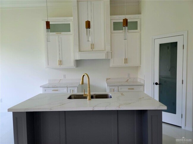 Foto del edificio - 3708 E Diamondhead Ave