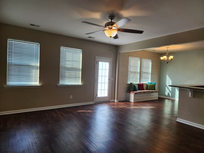 Building Photo - True Southern Living In Lindera Preserve!