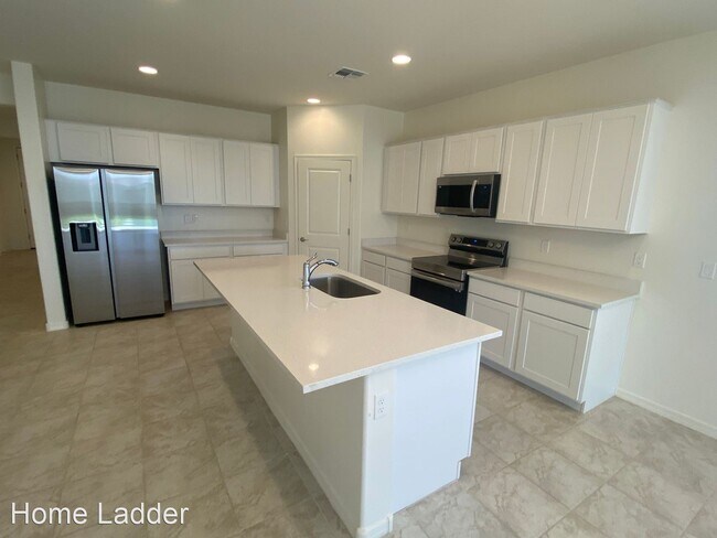 Building Photo - 5 br, 3 bath House - 1139 E Westwood Dr
