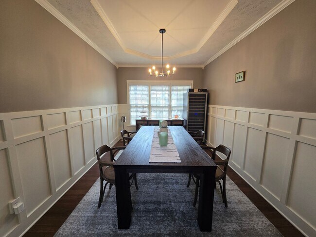 Foto del edificio - 16 Pine Hill Ct