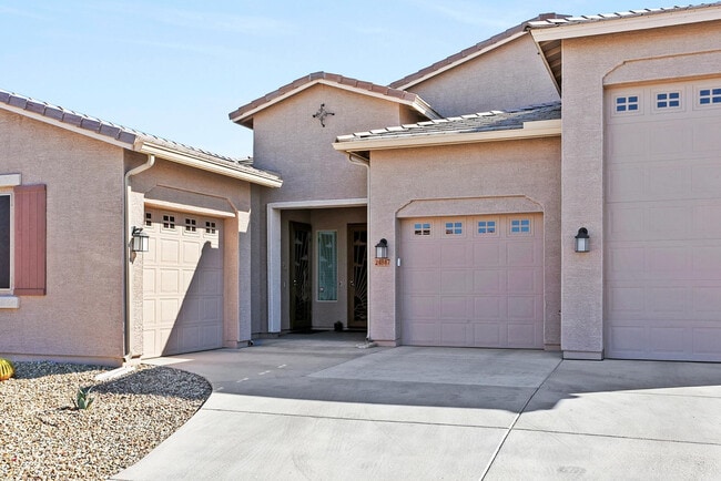 Foto del edificio - 24847 N 175th Dr