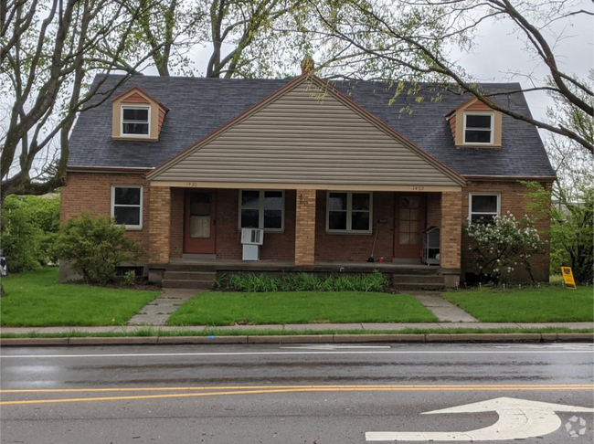 Building Photo - 1422 Shroyer Rd