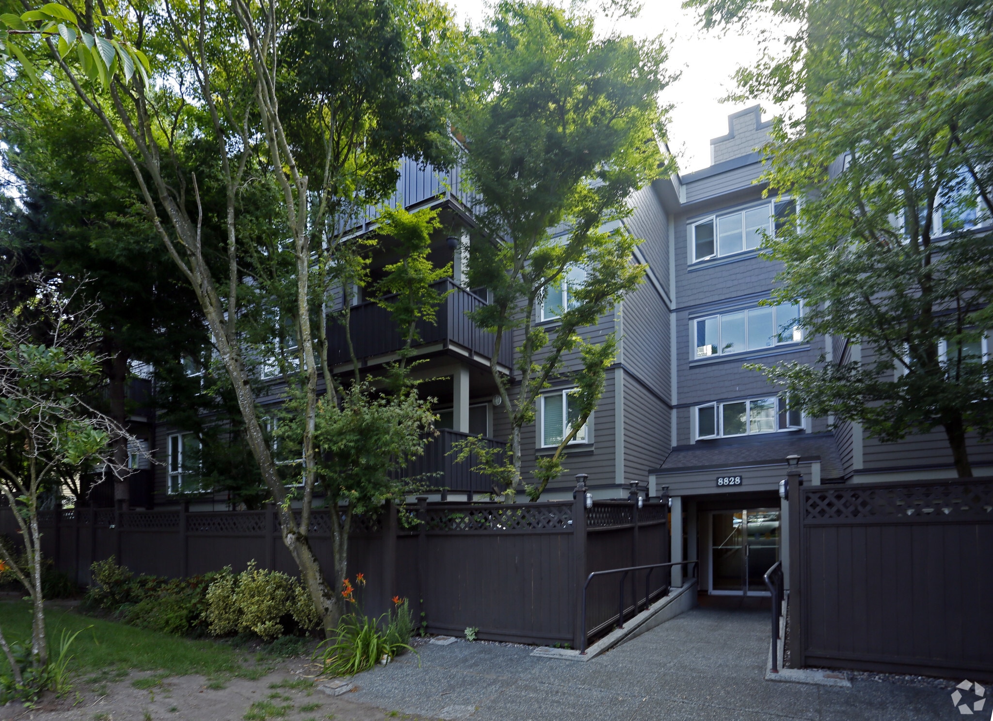 Eburne Landing Co-op