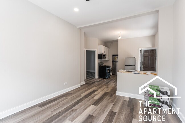 Foto del edificio - 2658 W Huron St