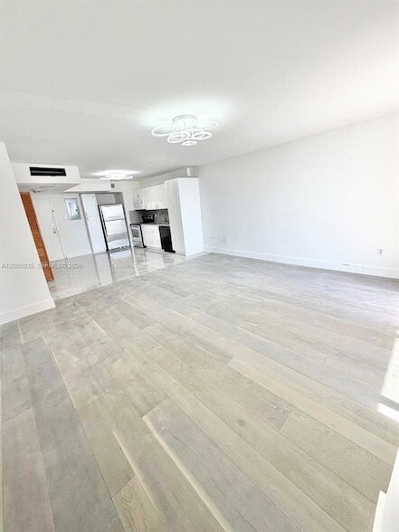 Photo - 9273 COLLINS AVE Unit 811 Apartment